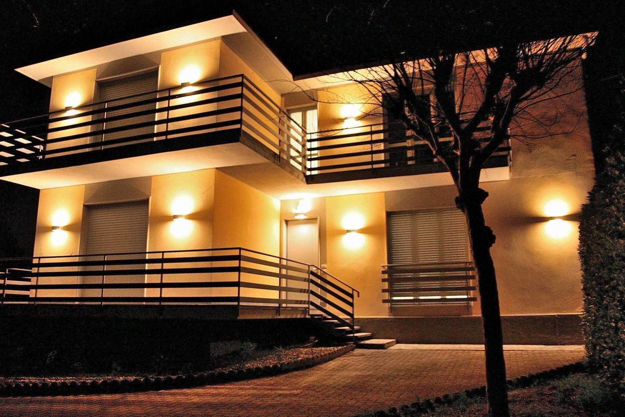 B&B Vinago Belvedere Mornago Exterior photo